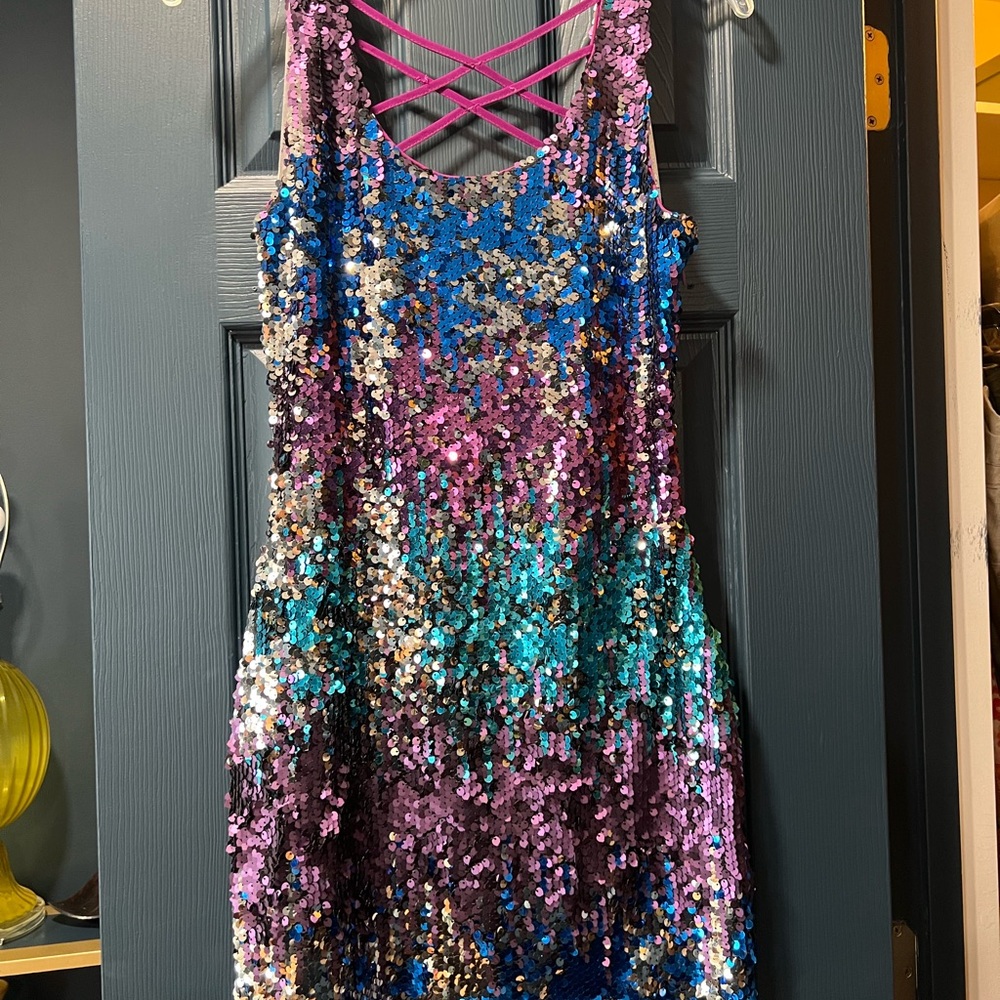 HOT Multi-Colored Sequined Party Dress!